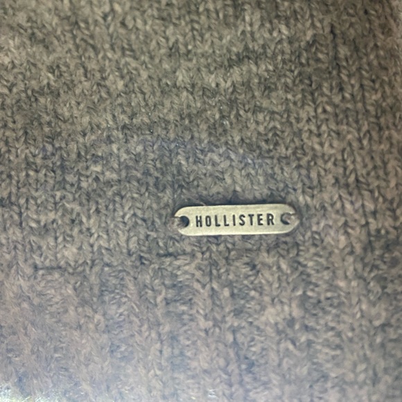 Hollister oversized crew neck cropped sweater - Picture 4 of 5